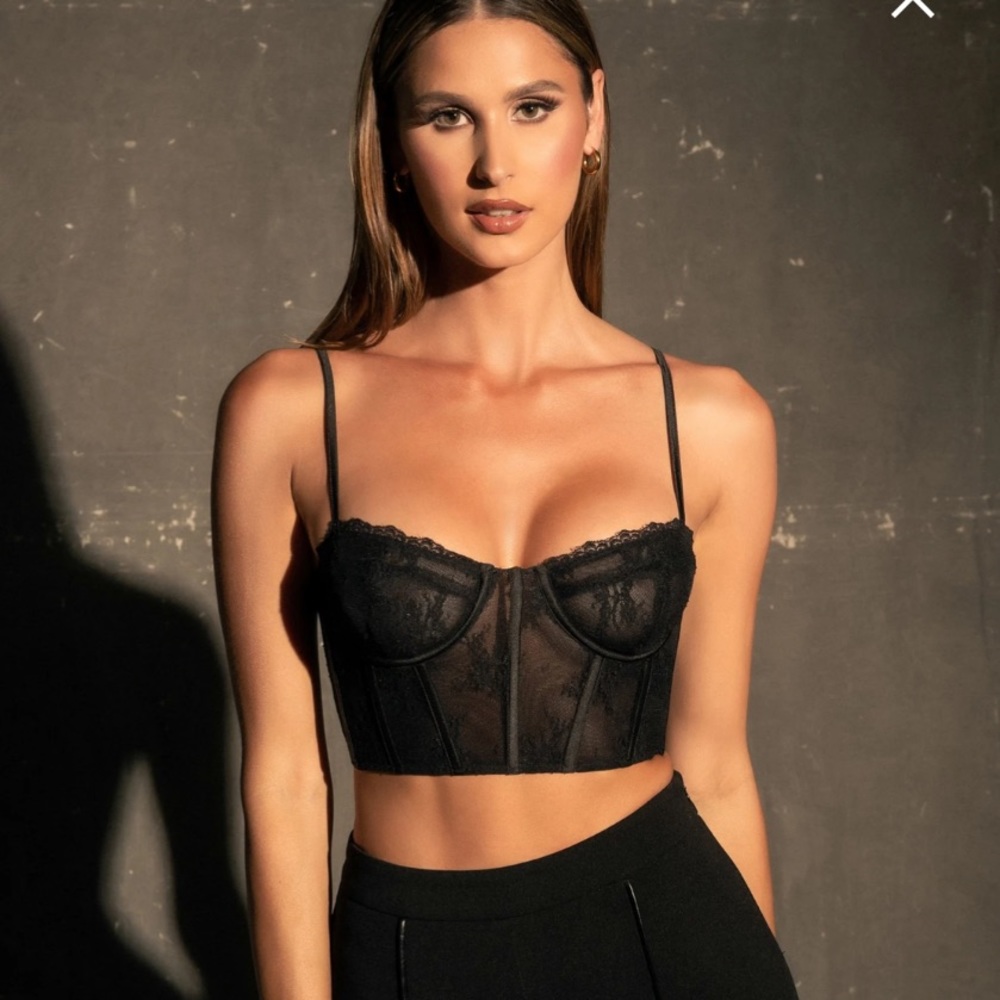 SAMANTHA
Corset Lace Panelled Bustier - Black